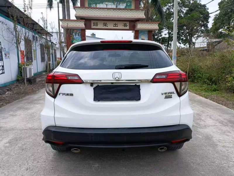 珠海19年本田缤智2