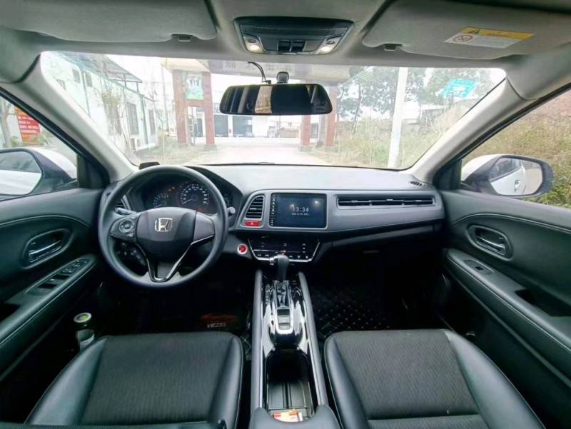 珠海19年本田缤智8