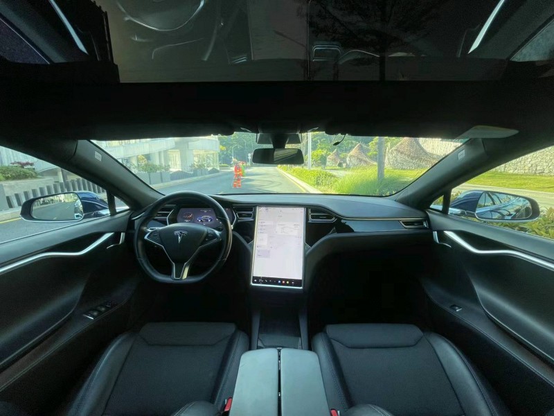 广州18年特斯拉MODEL S6