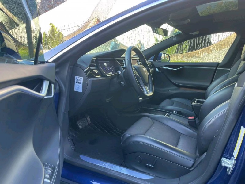 广州18年特斯拉MODEL S8