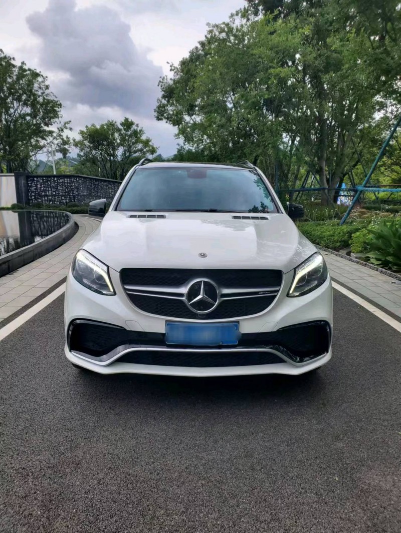 广州13年奔驰ML6