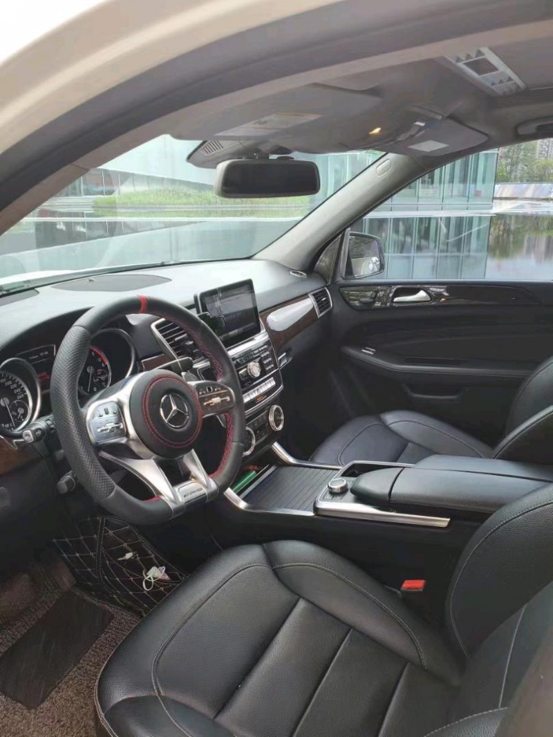 广州13年奔驰ML4