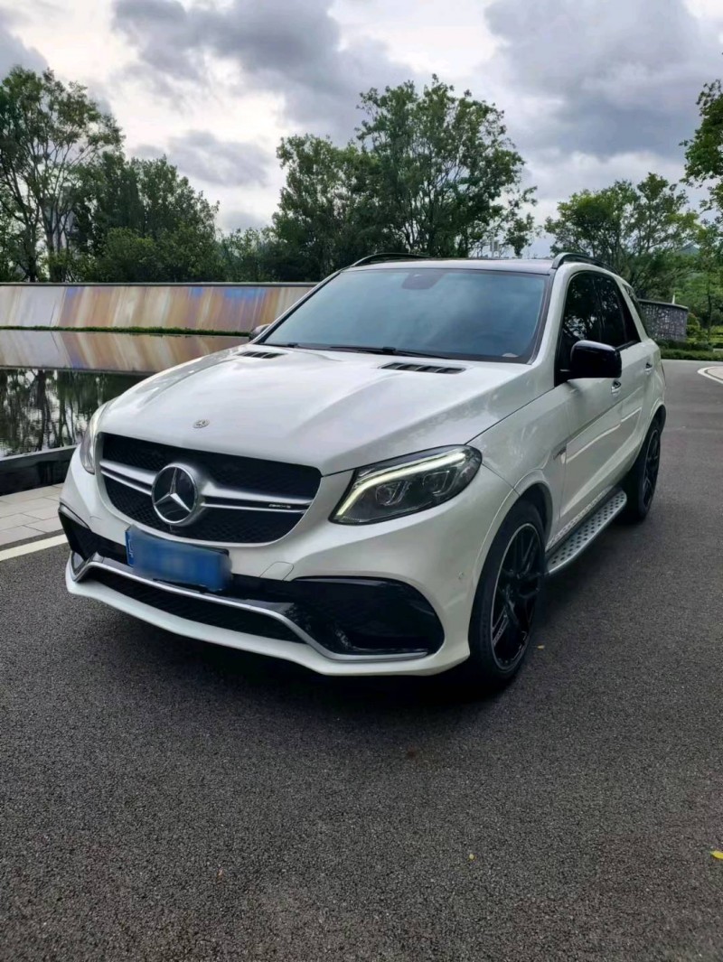 广州13年奔驰ML3