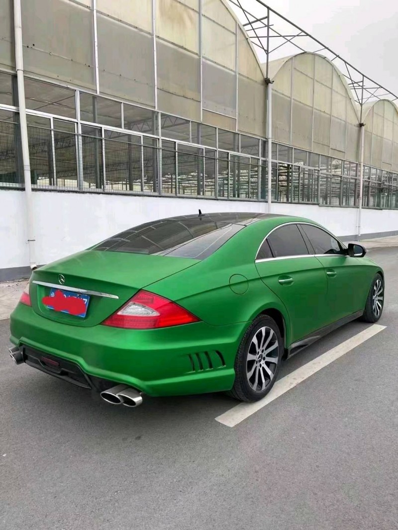 东营10年奔驰CLS4