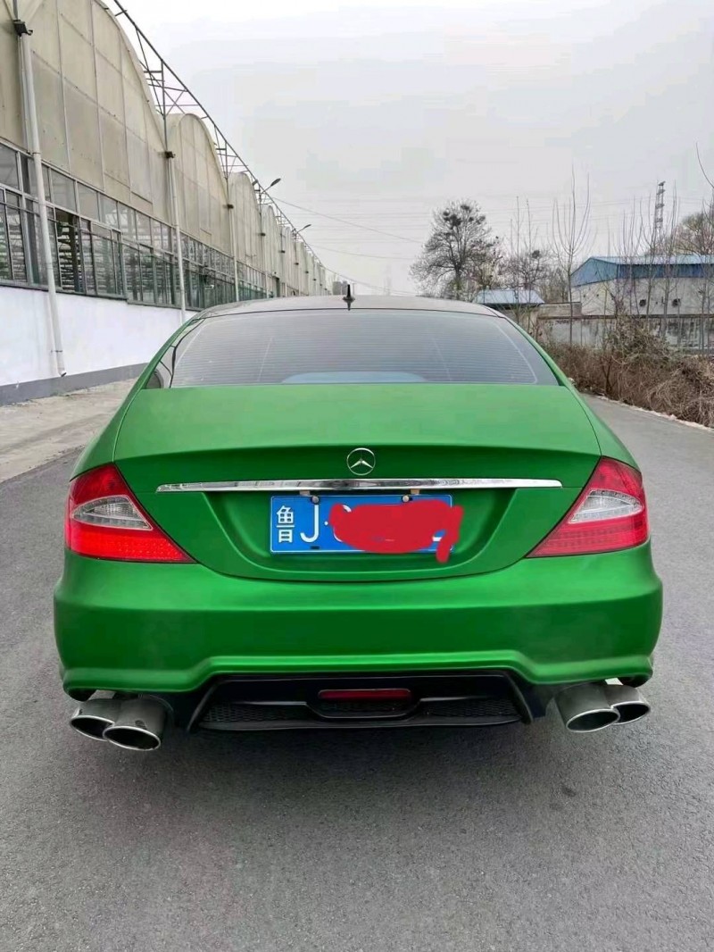 东营10年奔驰CLS8