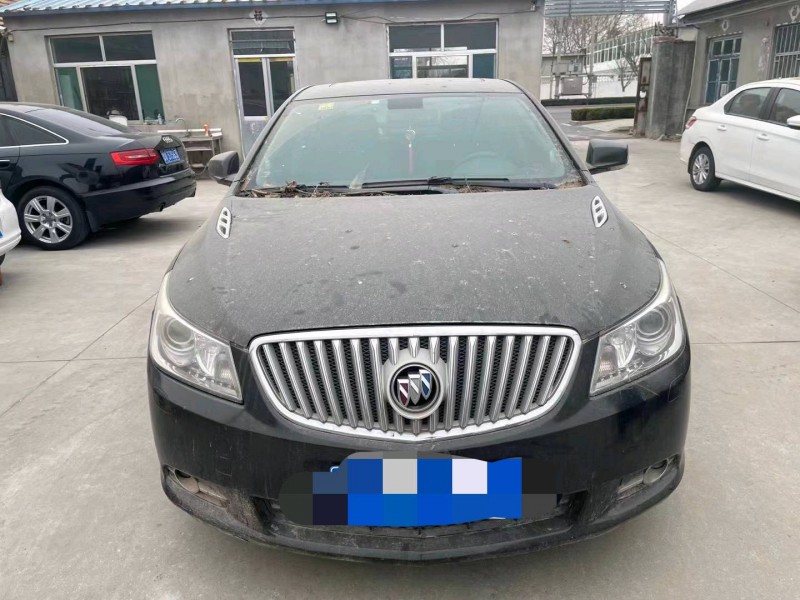 枣庄12年别克君越1