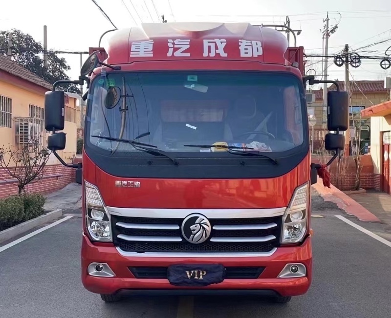 青島22年卡車系列重汽豪沃1