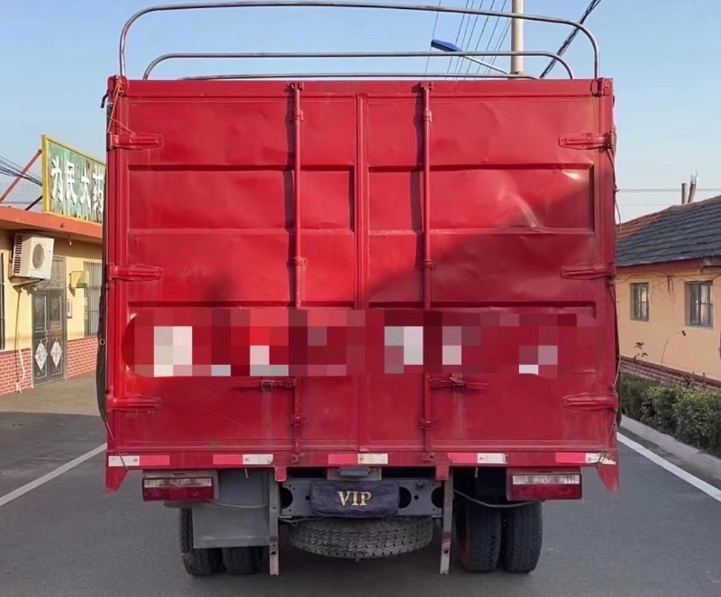 青島22年卡車系列重汽豪沃3