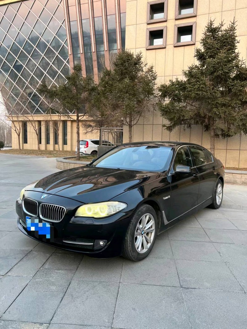 北京12年宝马5系3