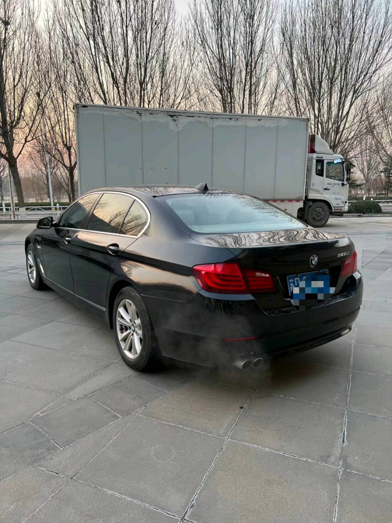 北京12年宝马5系6