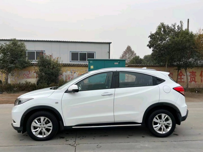 北京16年本田缤智7