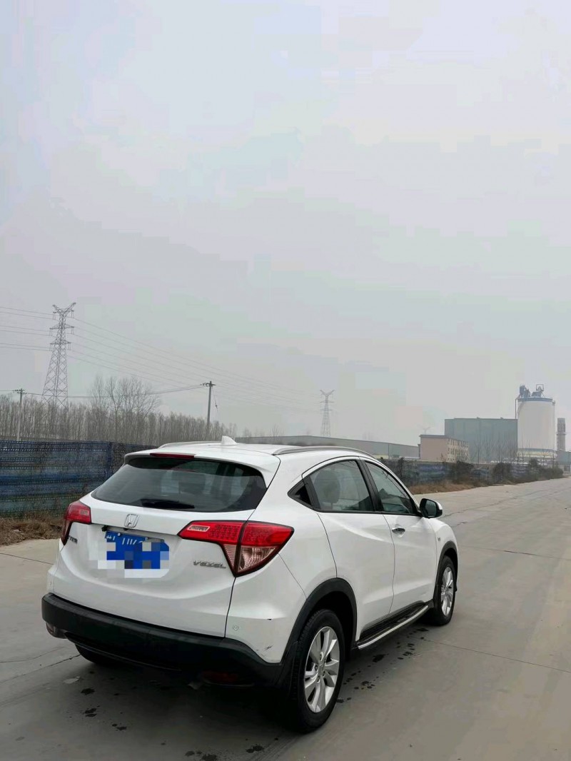 北京16年本田缤智9