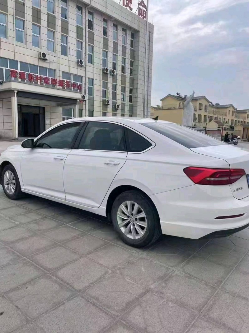 北京18年大众朗逸9