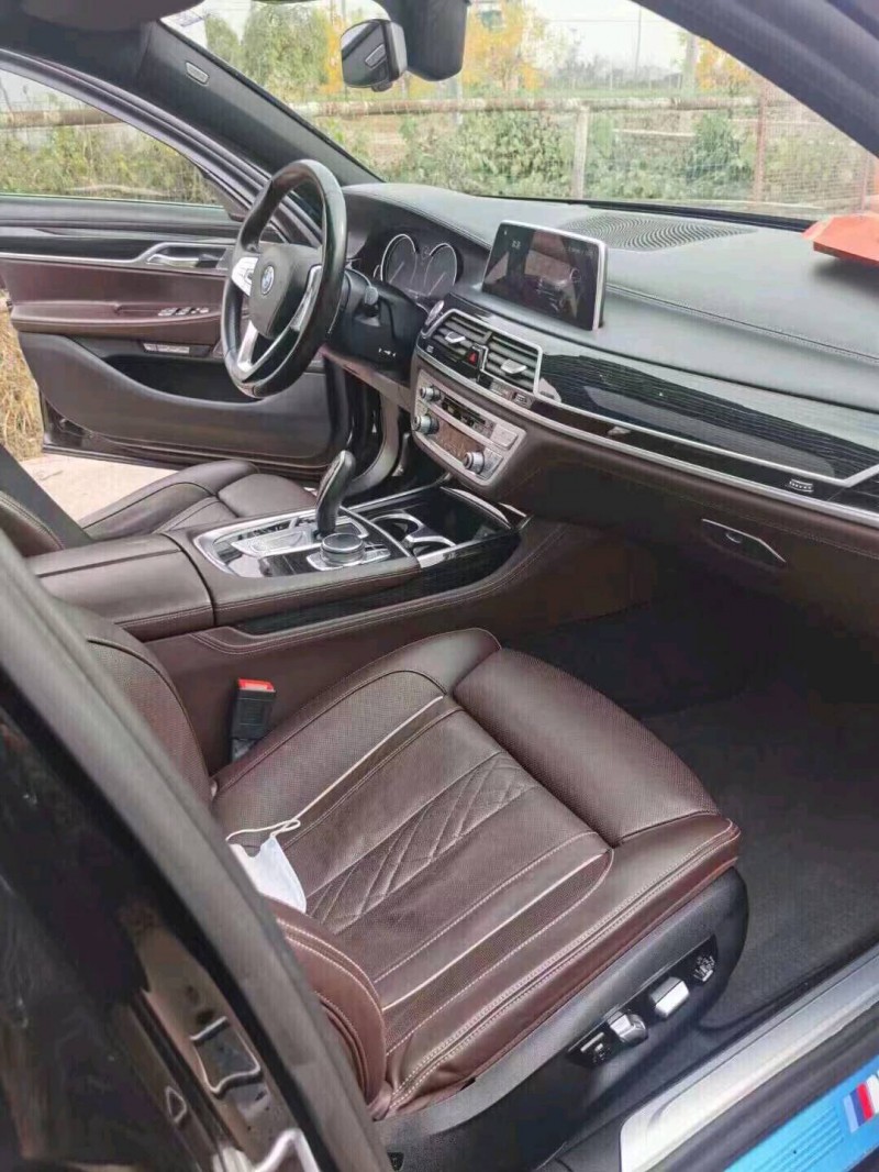 北京18年宝马7系7