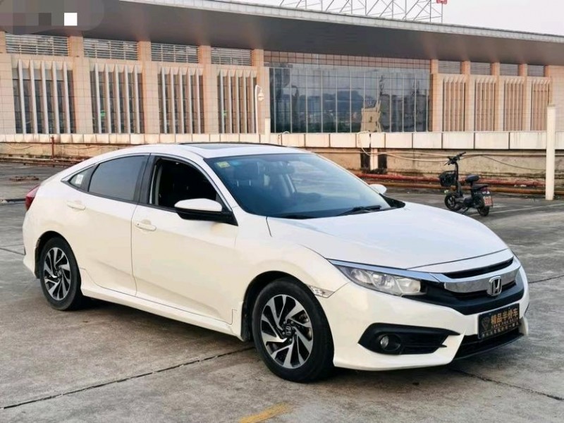 东莞17年本田思域2