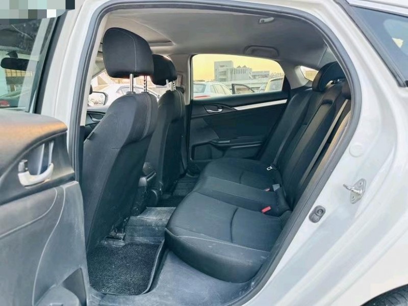 东莞17年本田思域6