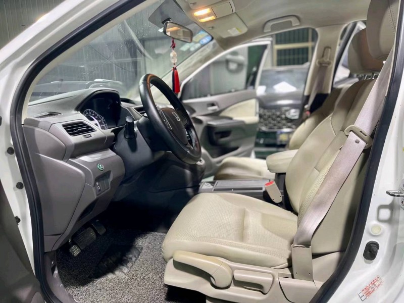 东莞13年本田CRV4