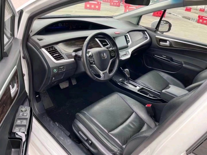 广州17年本田杰德6