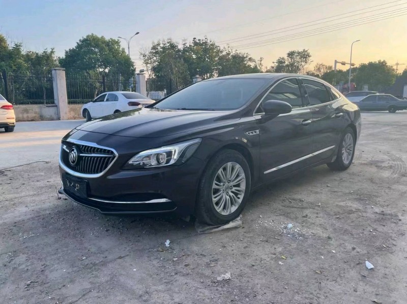 苏州17年别克君越2