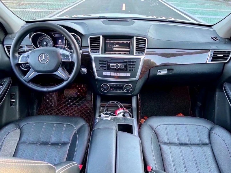 枣庄13年奔驰GL1