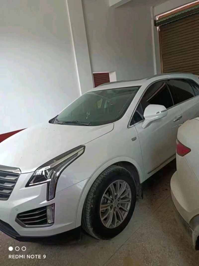 武汉16年凯迪拉克XT54