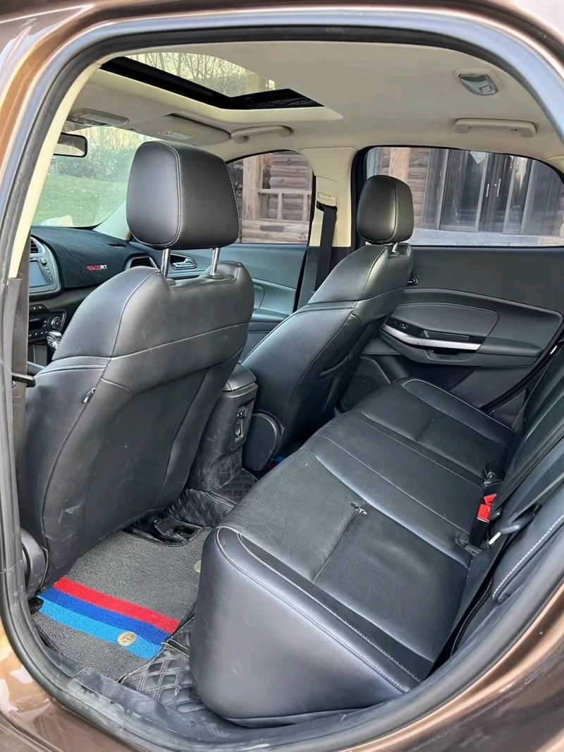 邢台16年福特福睿斯7