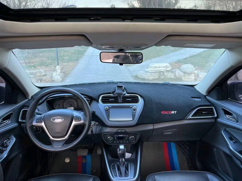 邢台16年福特福睿斯8