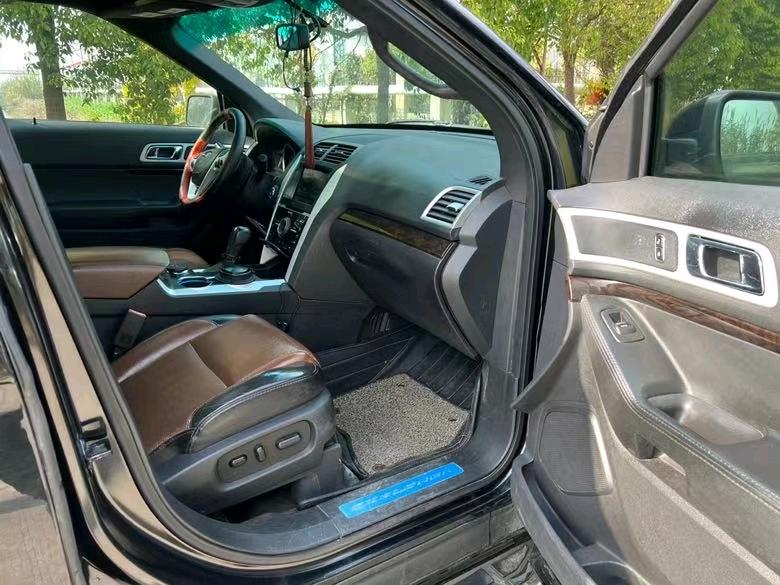 盐城15年福特探险者6