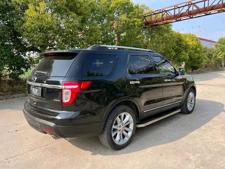 盐城15年福特探险者9