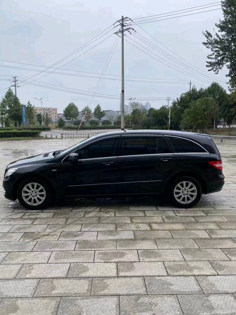 宜昌17年奔驰R9