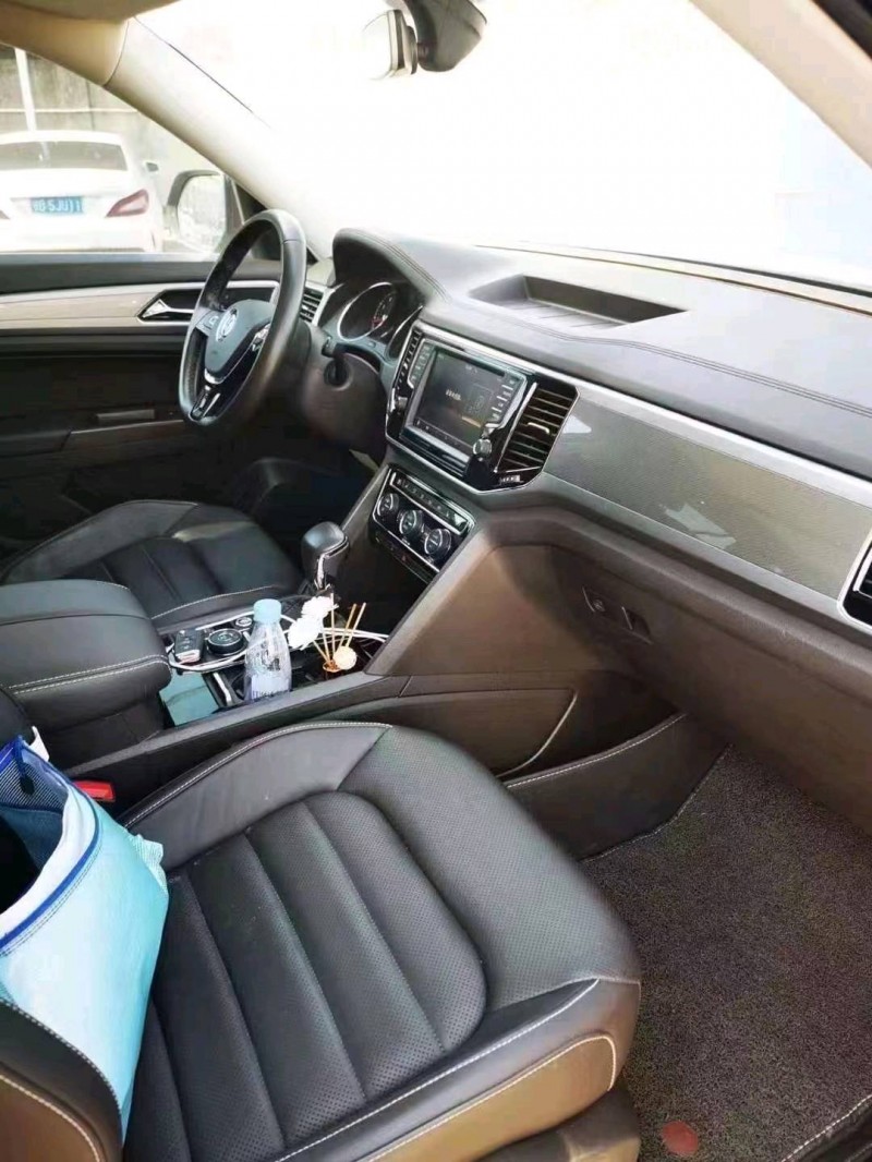 宜昌18年大众途昂5