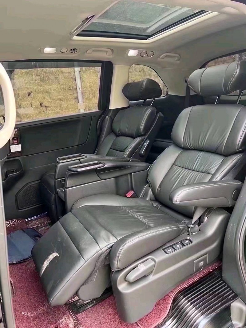 宜昌20年本田艾力绅3