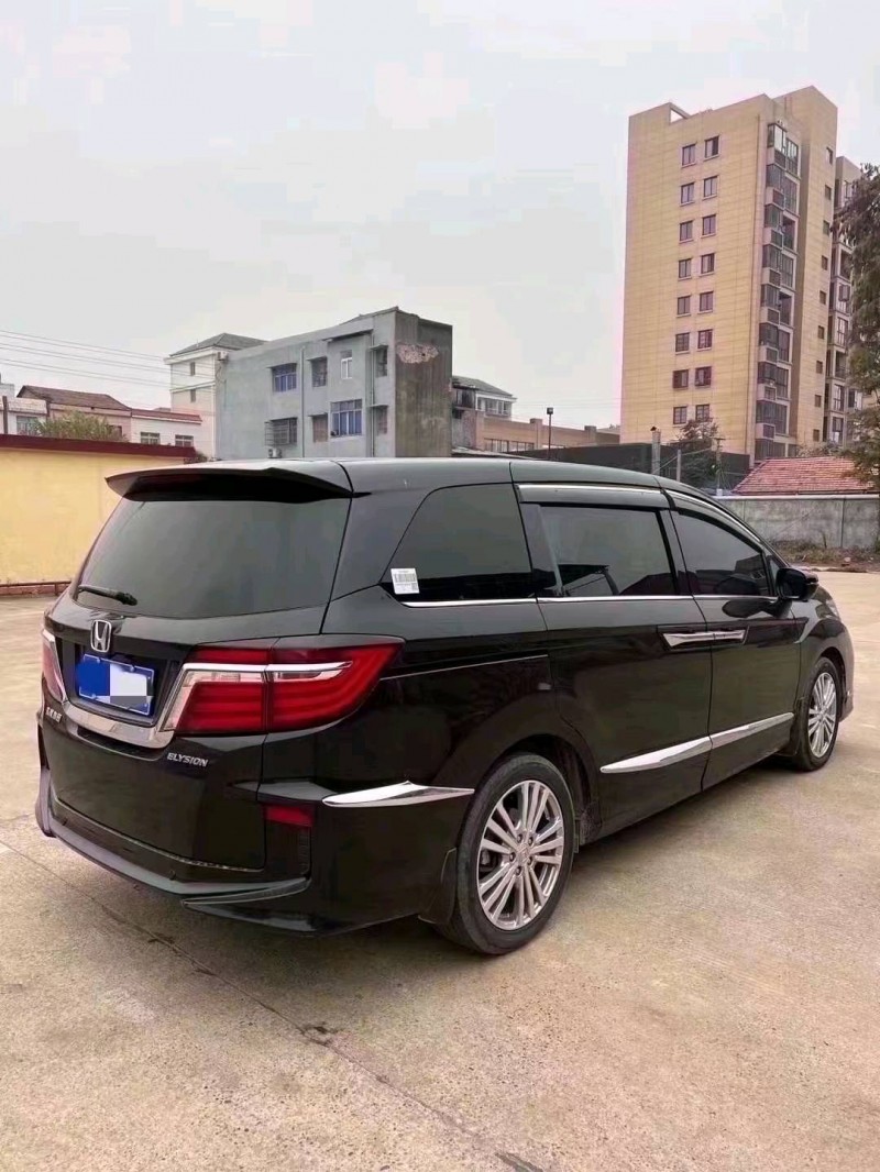 宜昌20年本田艾力绅1