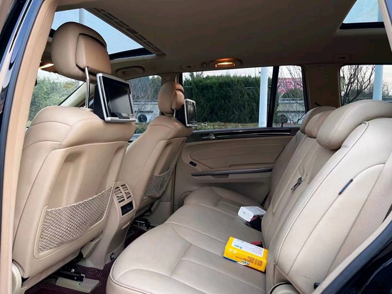 枣庄10年奔驰GL7