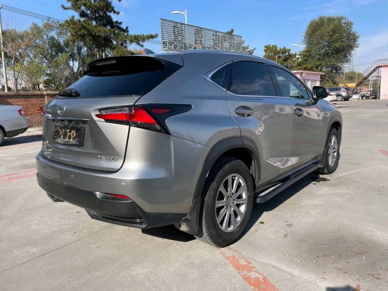 沈阳15年雷克萨斯NX7
