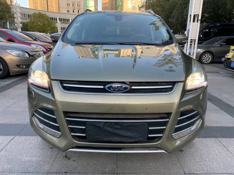 常州14年福特翼虎1