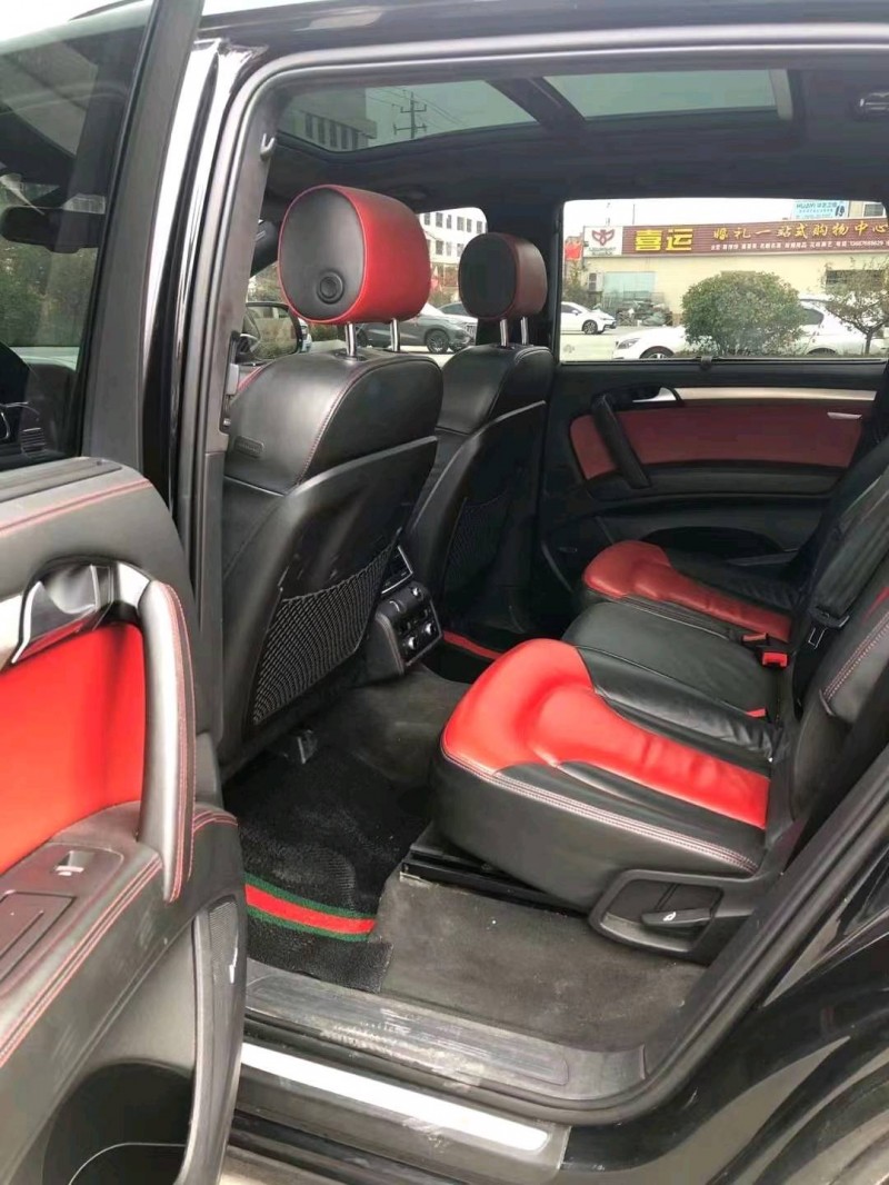 东营13年奥迪Q75