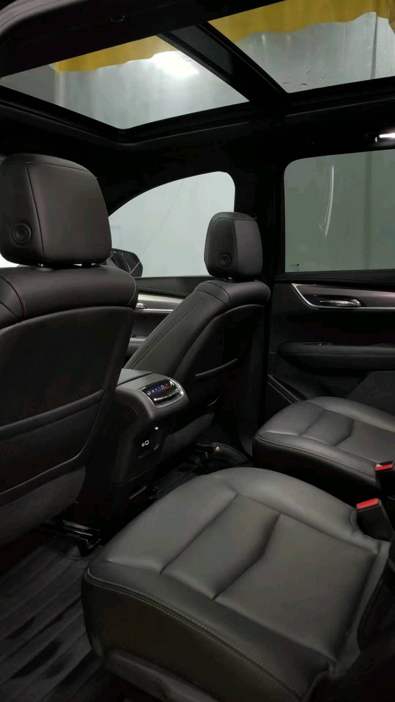 邯郸21年凯迪拉克XT64