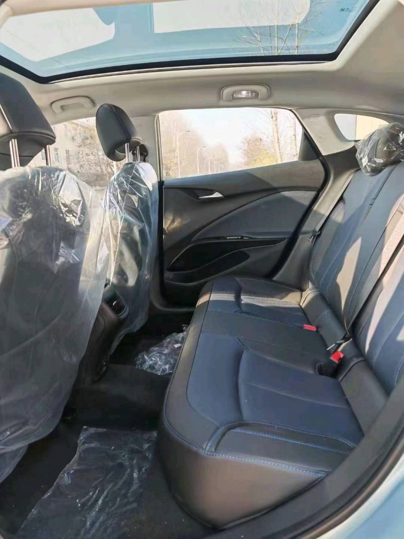 枣庄22年别克微蓝2