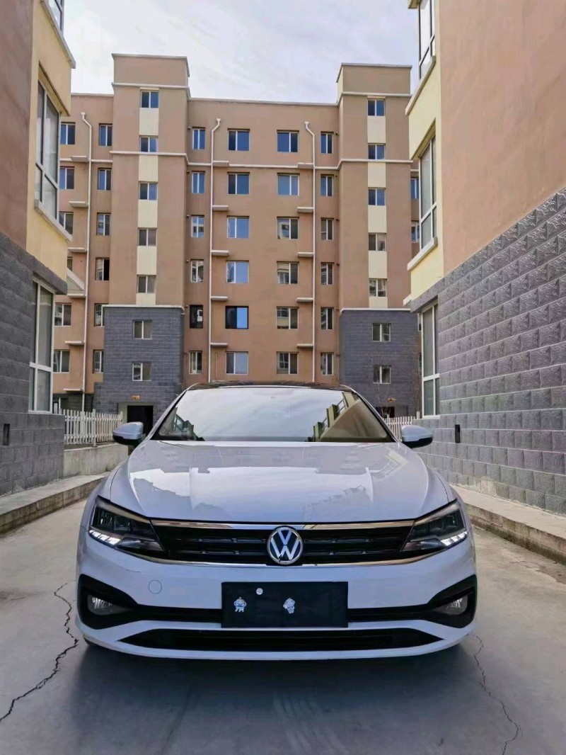 邯郸19年大众凌渡1