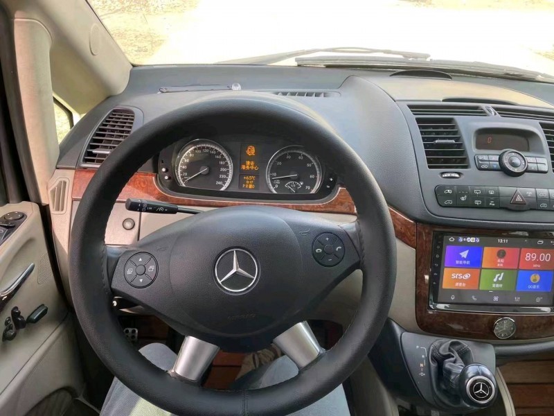 枣庄13年奔驰唯雅诺6