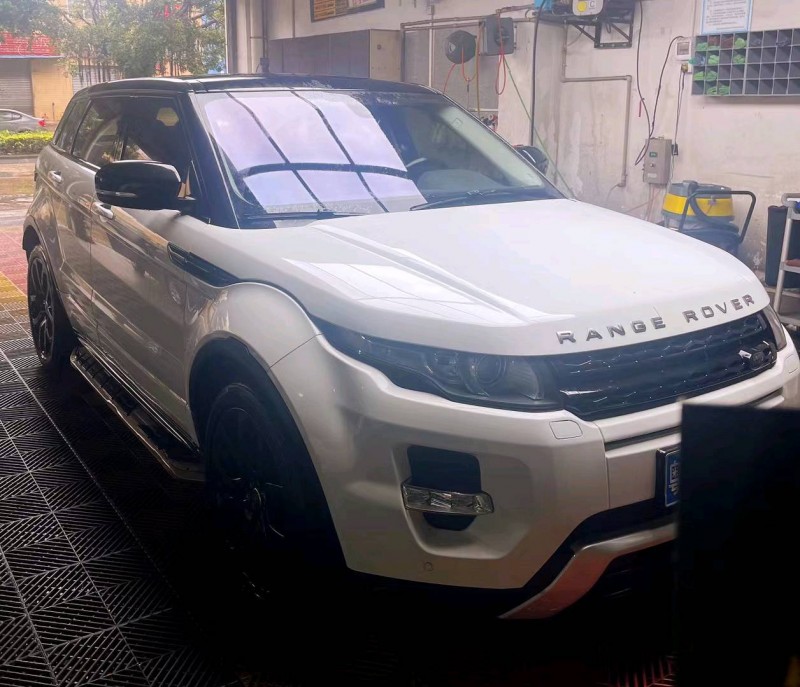 广州14年路虎极光3