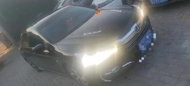 保定17年本田雅阁2