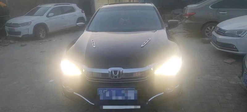 保定17年本田雅阁1