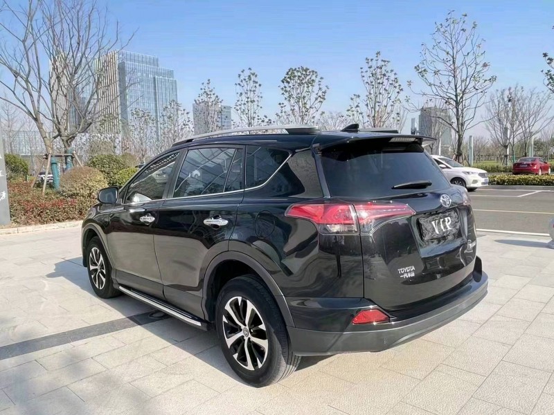 常州19年丰田RAV4荣放5