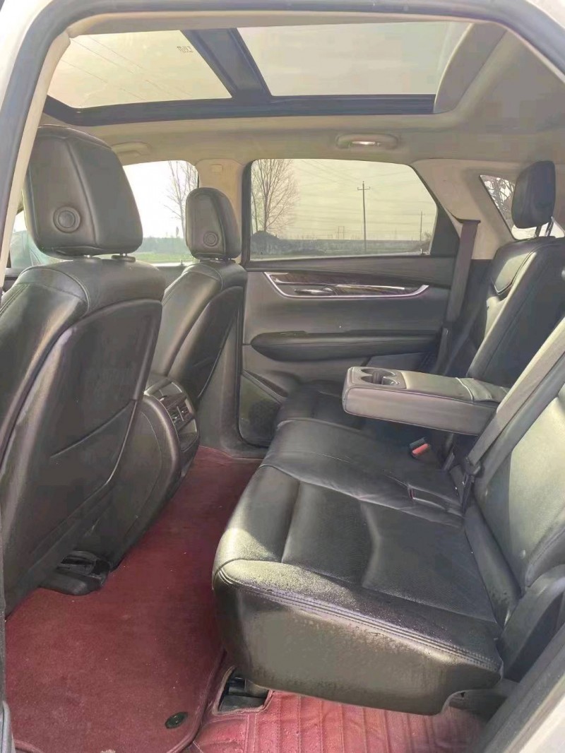 邯郸16年凯迪拉克XT52