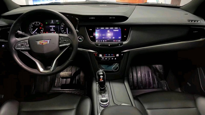 邯郸21年凯迪拉克XT66