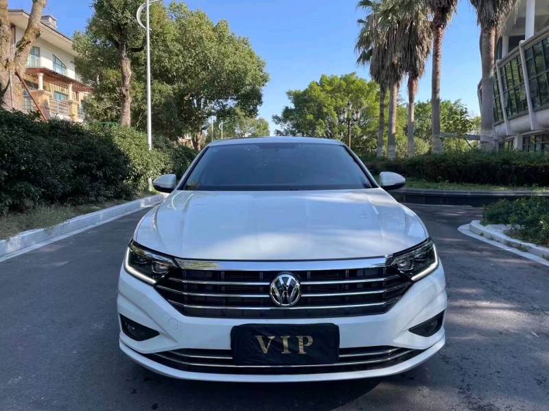 邯郸22年大众速腾1