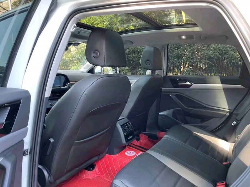 邯郸22年大众速腾8