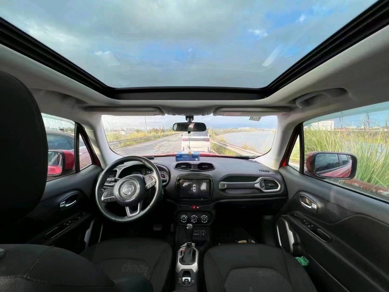 邯郸17年Jeep自由侠5